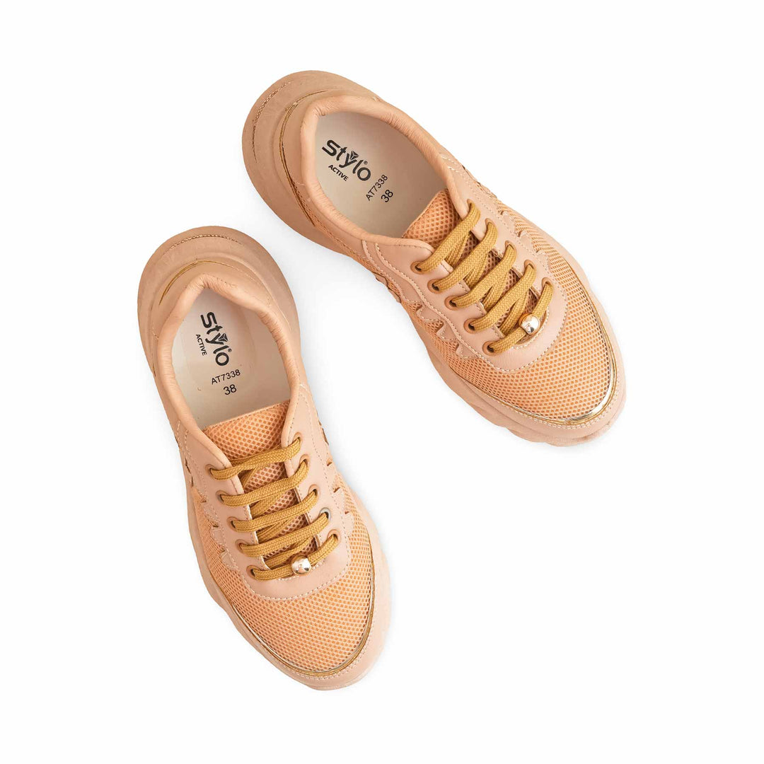 Brown Casual Sneaker For Women AT7338