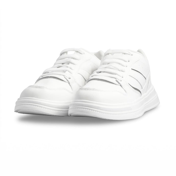White Casual Sneaker AT7400
