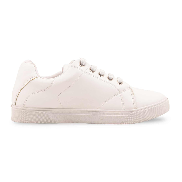 White Casual Sneaker For Women AT7501