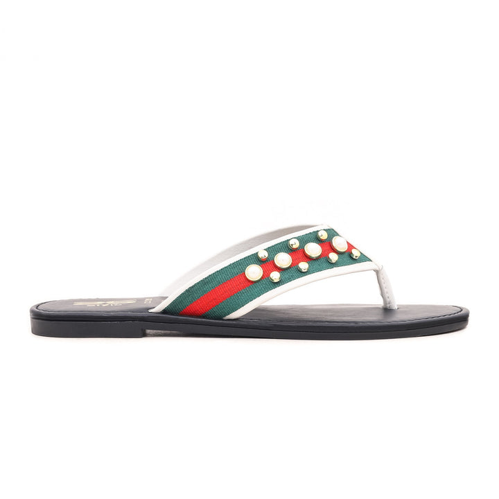 White Casual Chappal CL1389