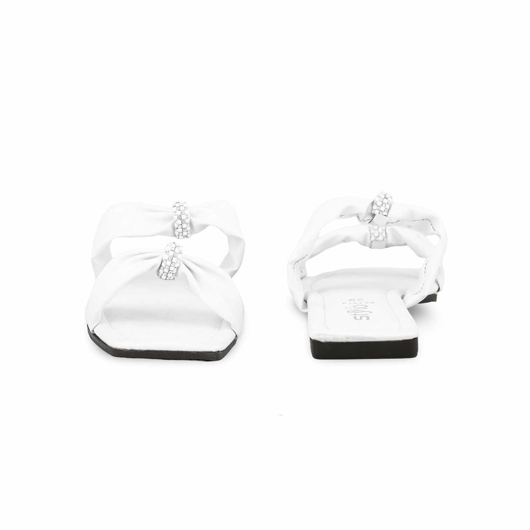 White Casual Slipper For Ladies CL1918