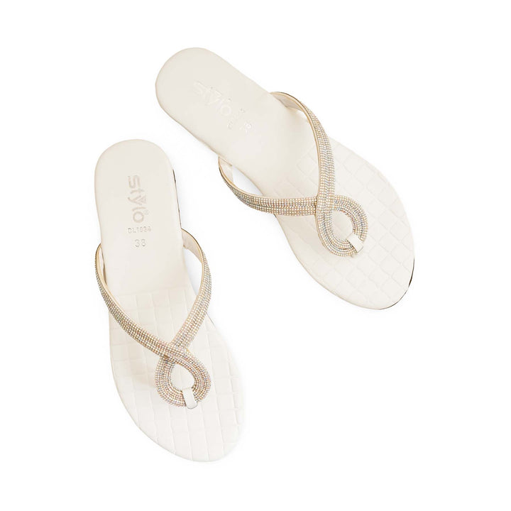 White Casual Chappal CL1934