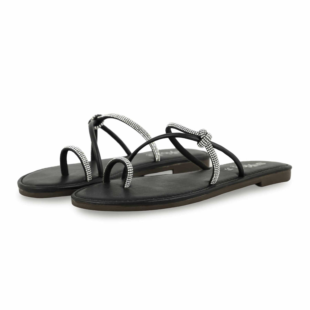 Black Casual Chappal CL1948