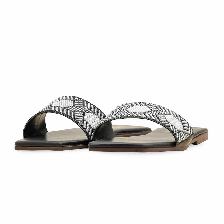 Black Casual Slipper For Ladies CL2095