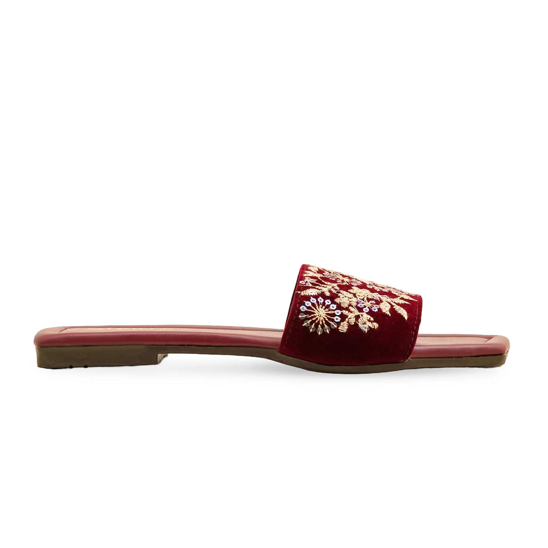 Maroon Casual Slipper CL2118