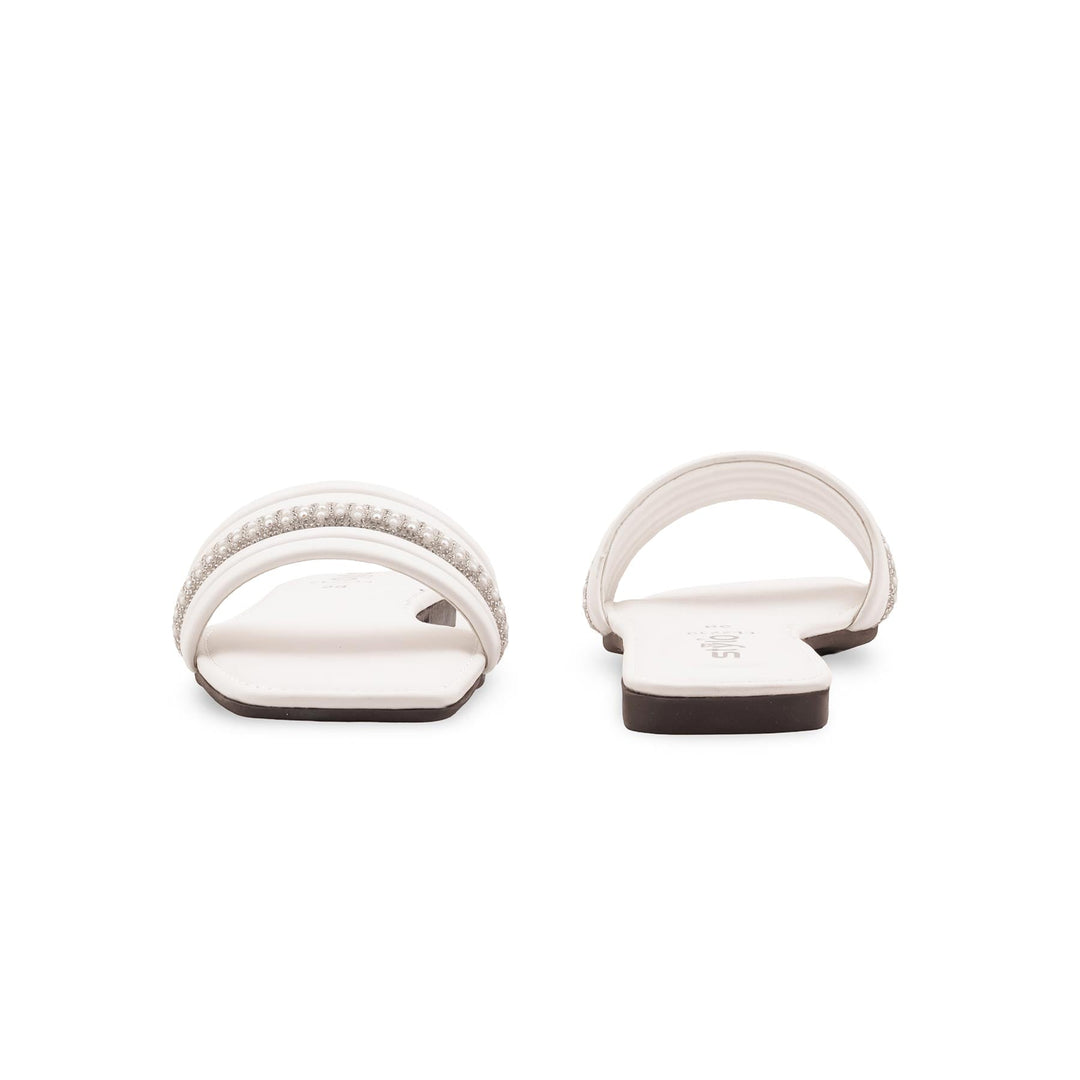 White Casual Slipper For Ladies CL2239