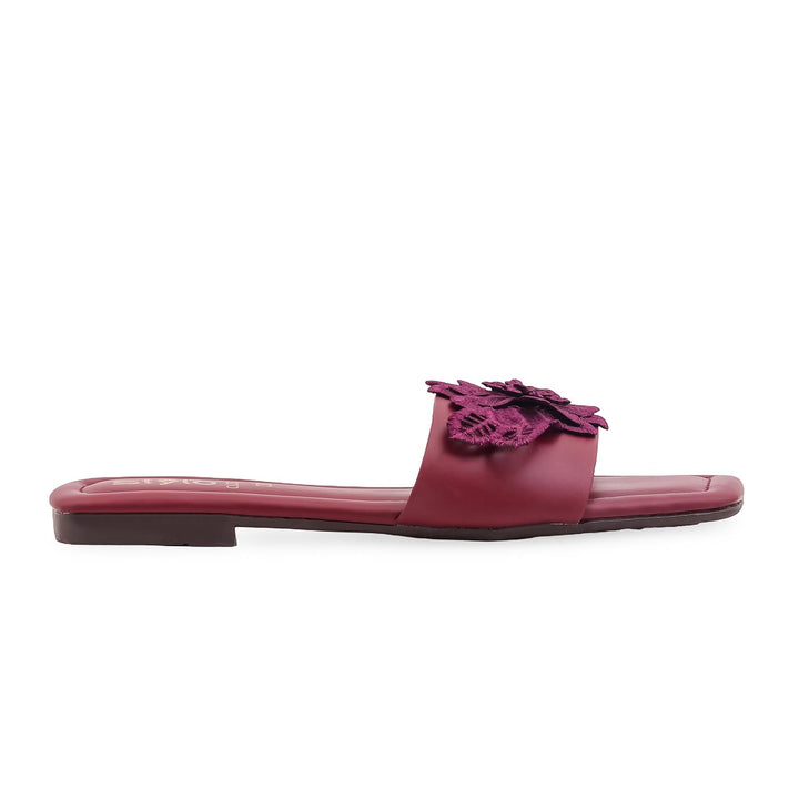 Maroon Casual Slipper For Women CL2272