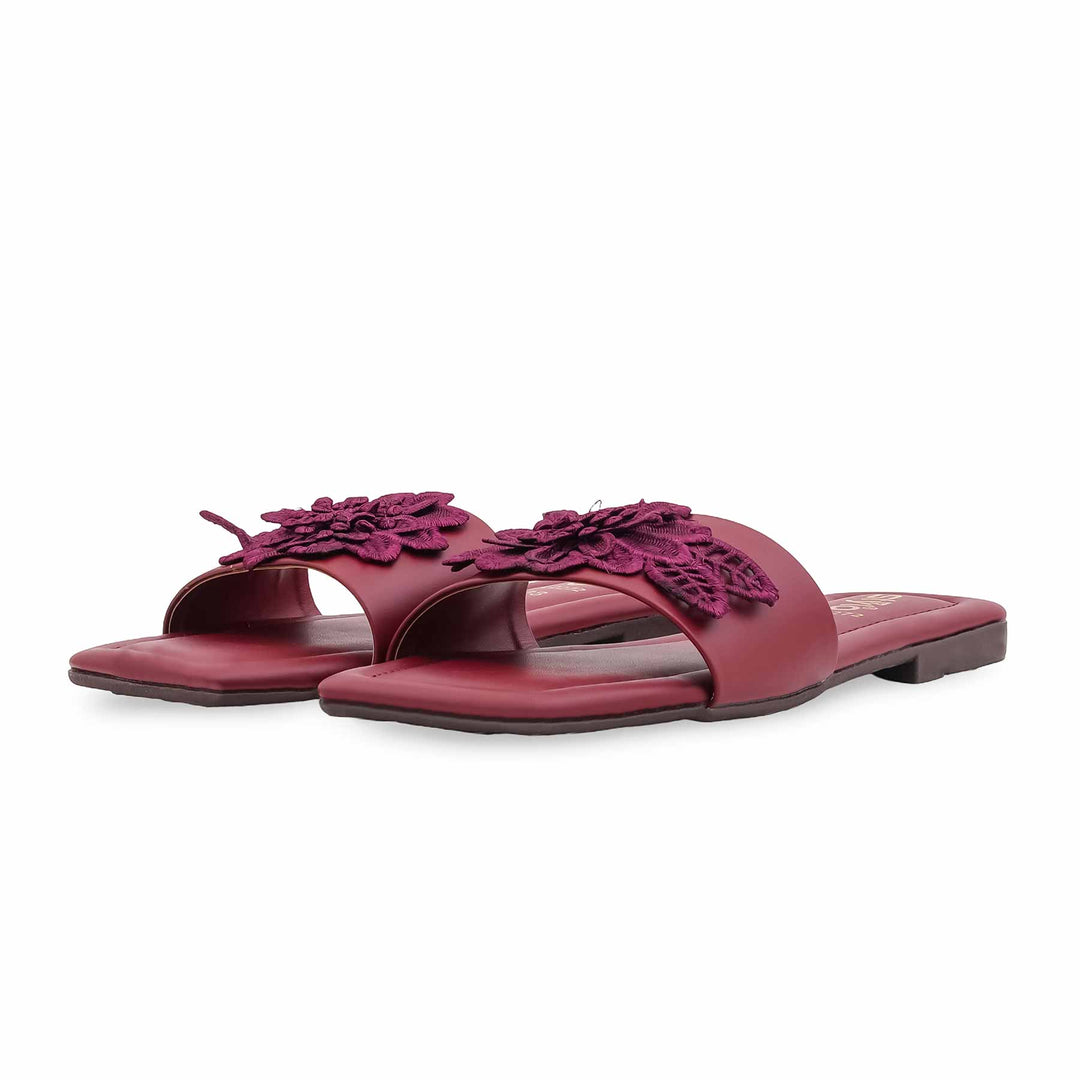 Maroon Casual Slipper For Women CL2272