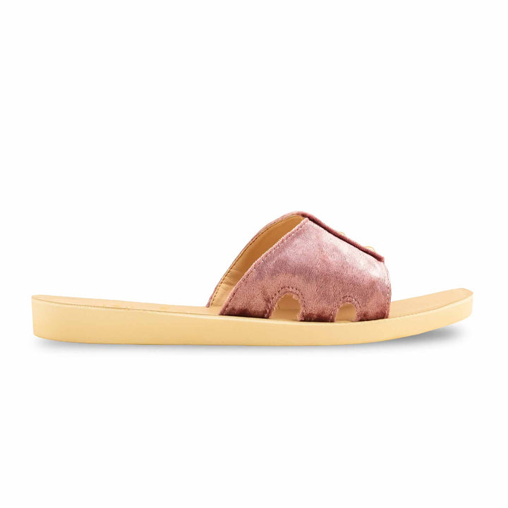 Pink Casual Softy For Women CL5494