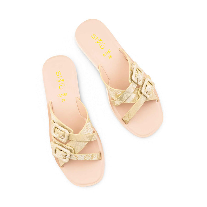 Green Casual Softy For Women CL5557