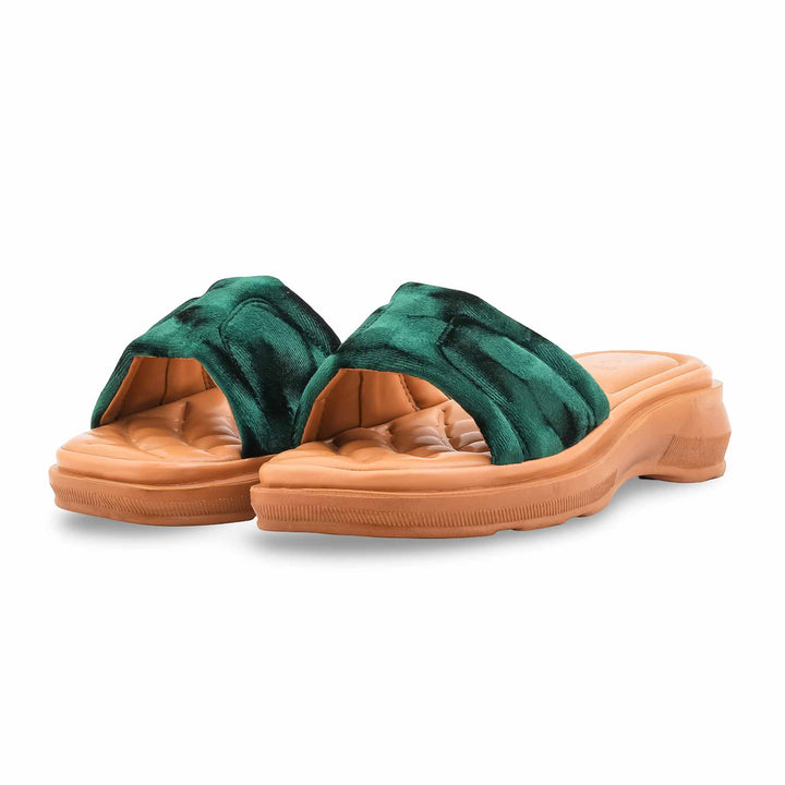 Green Casual Softy For Women CL7202