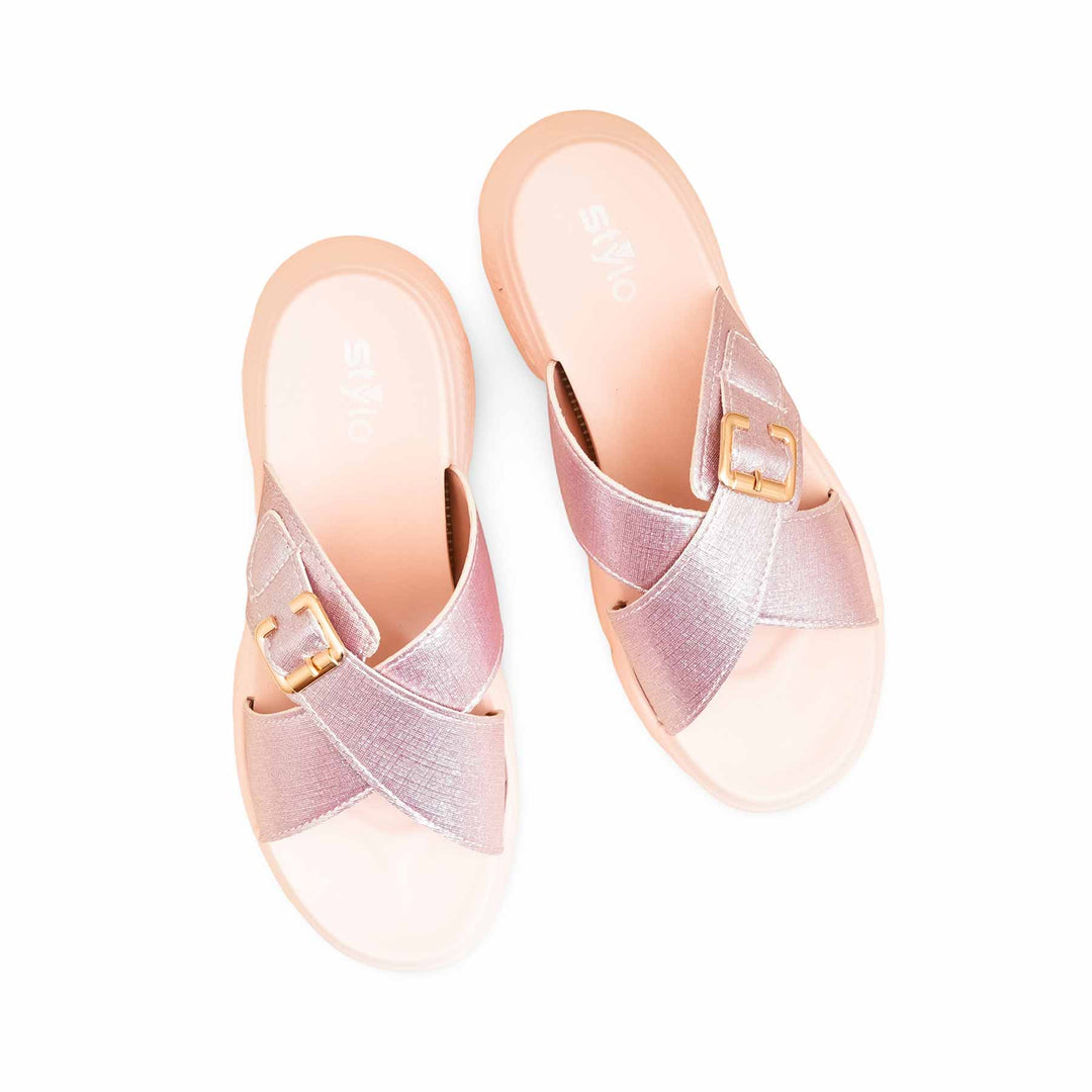 Pink Casual Softy For Women CL9384
