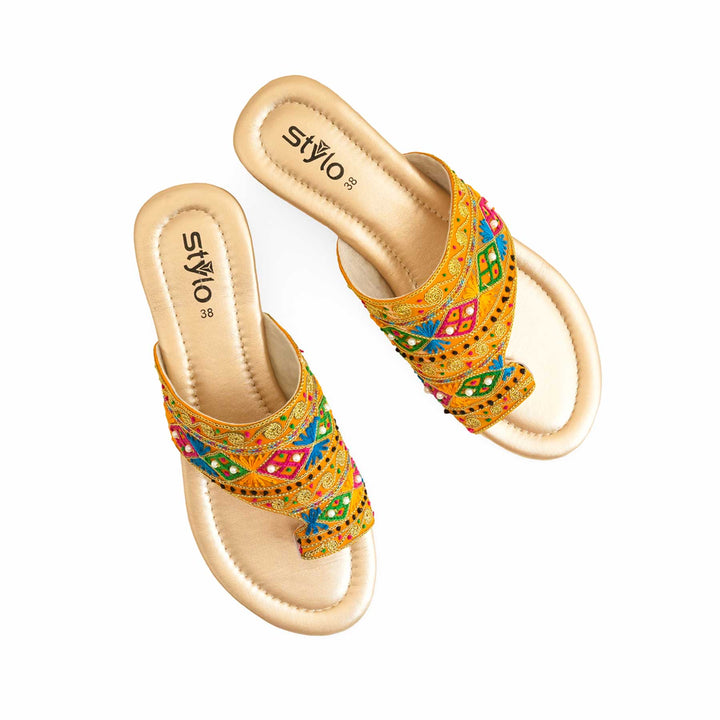 Golden Fancy Chappal EC0230