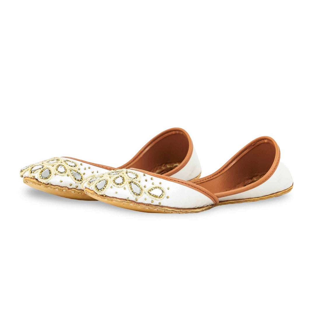 White Khusa EC8537