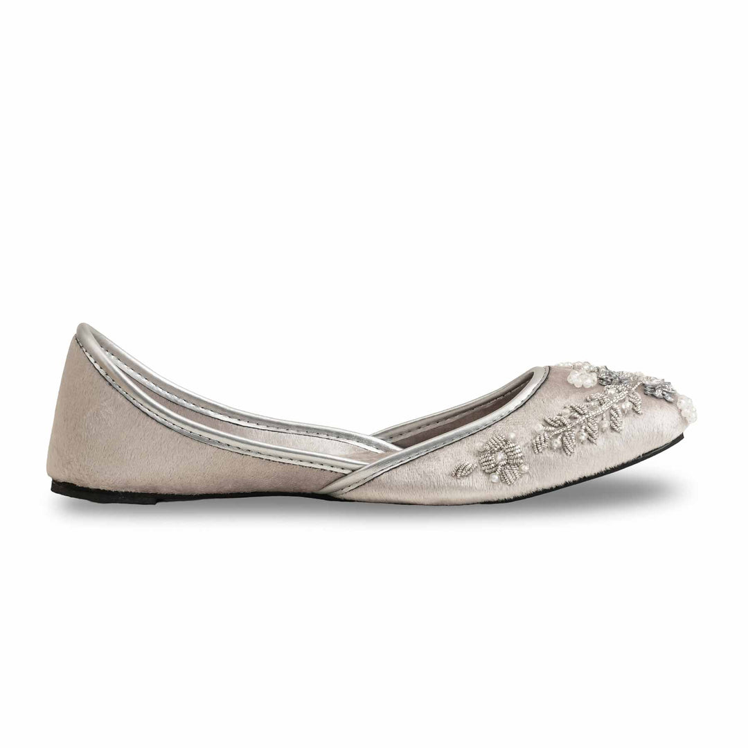 Silver Women Fancy Khusa EC8547