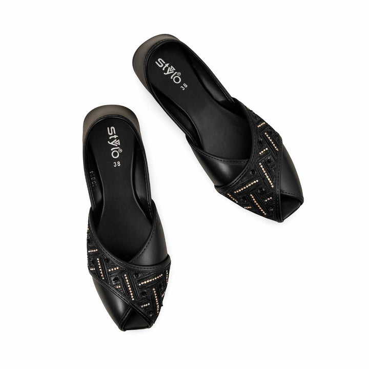 Black Fancy Khusa EC8564