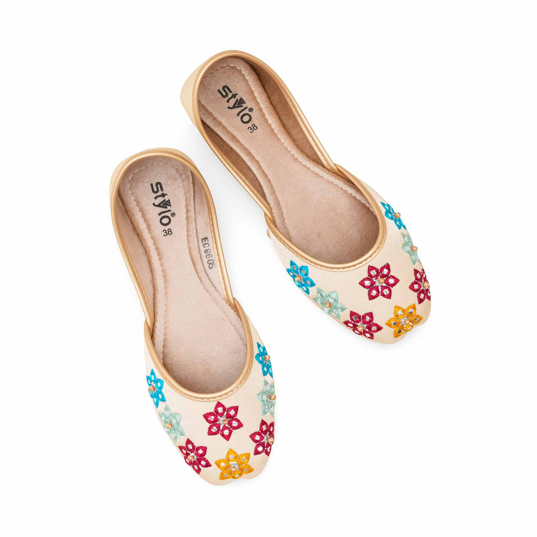 Fawn Ethnic Women Khusa EC8605