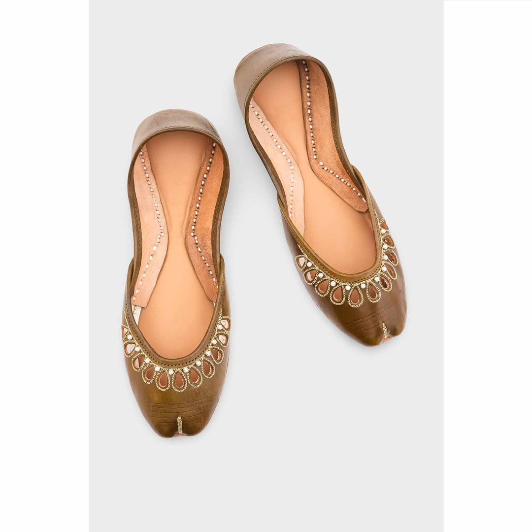 Mehndi Leather Khussa EC8643