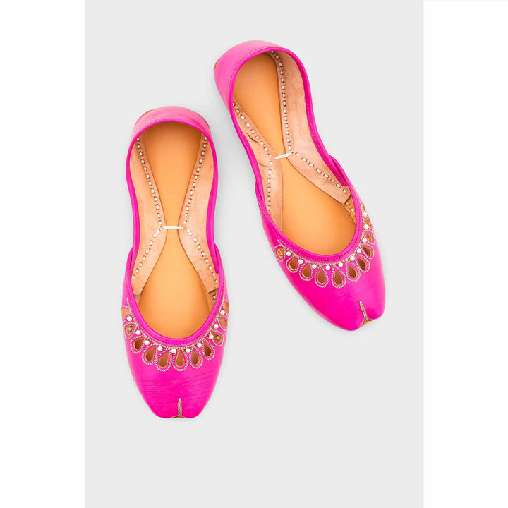 SK Pink Leather Khussa EC8643