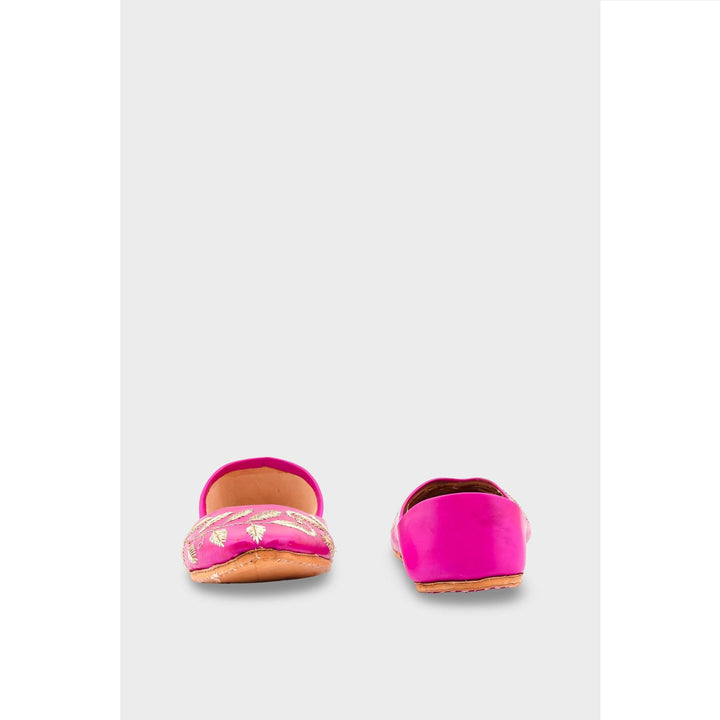 Sk Pink Leather Khussa EC8658