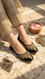 خف جلدي أسود للنساء EC8765