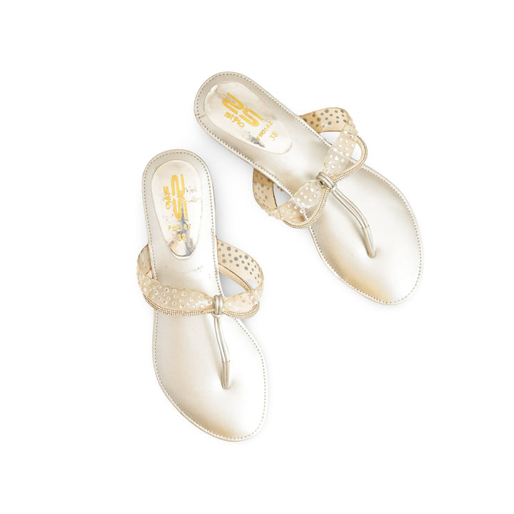 Silver Fancy Chappal FN0582