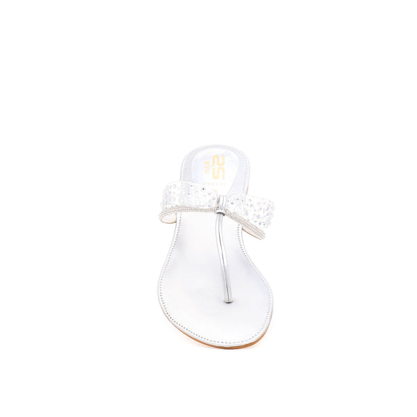 Silver Fancy Chappal FN0582