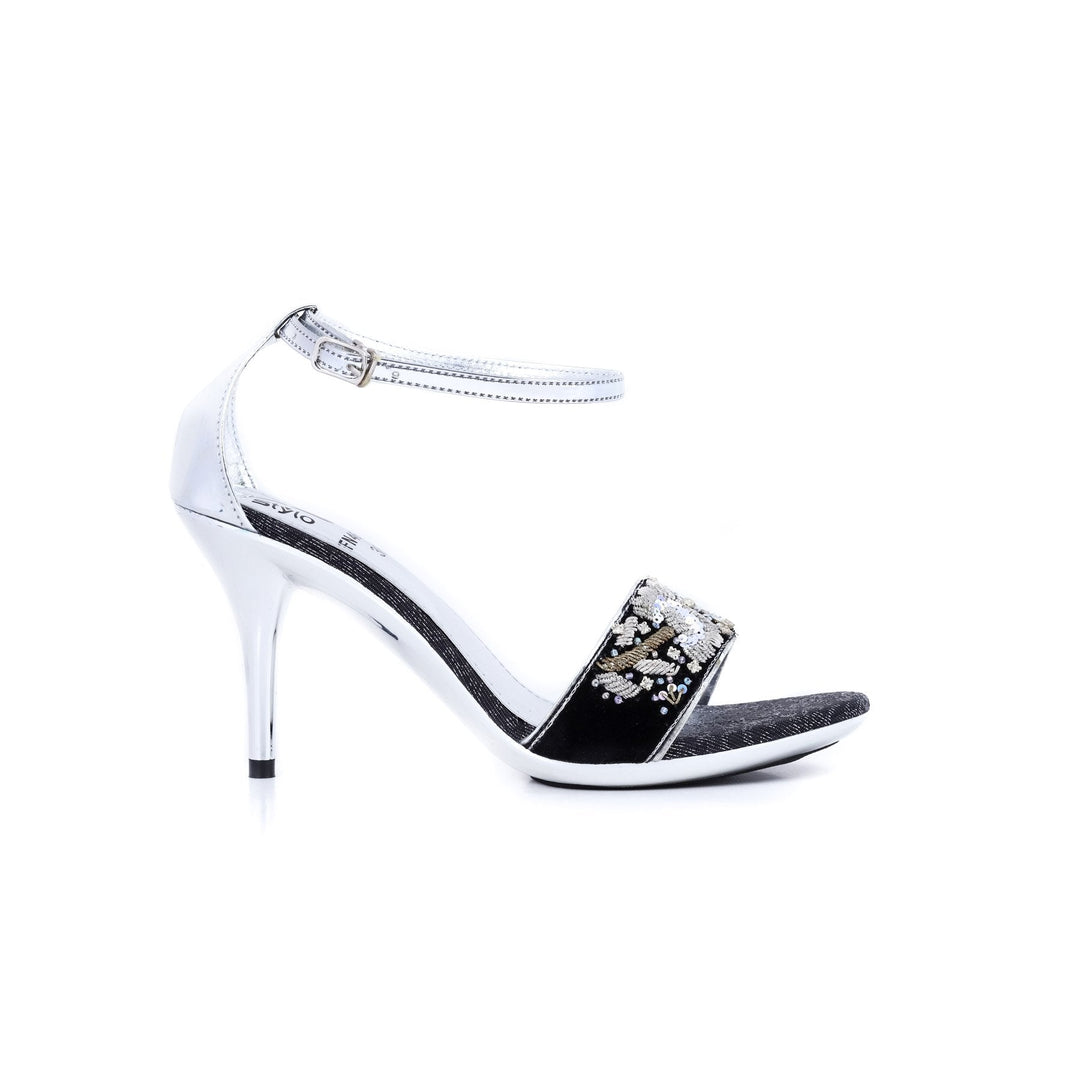 Black Color Fancy Sandals FN4668