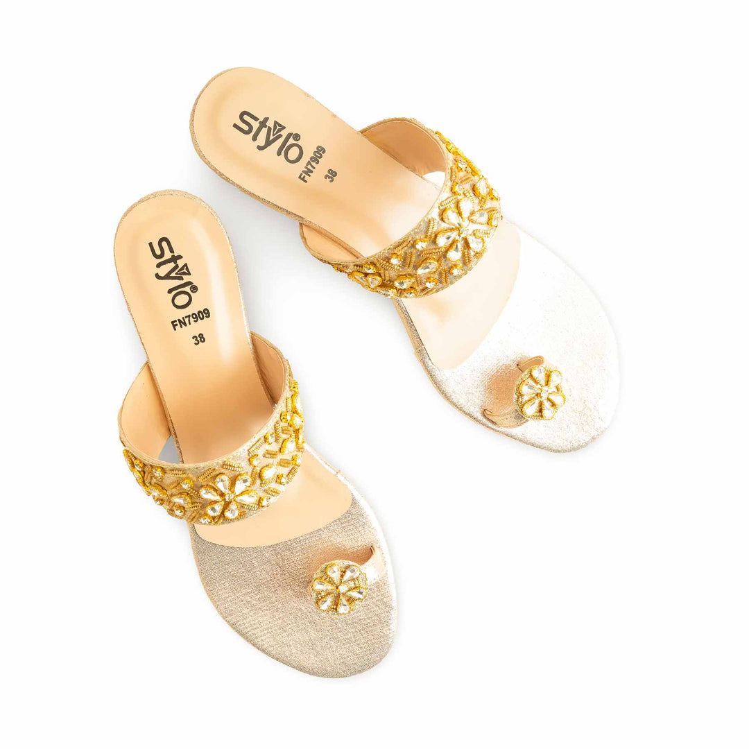 Golden Fancy Slipper FN7909