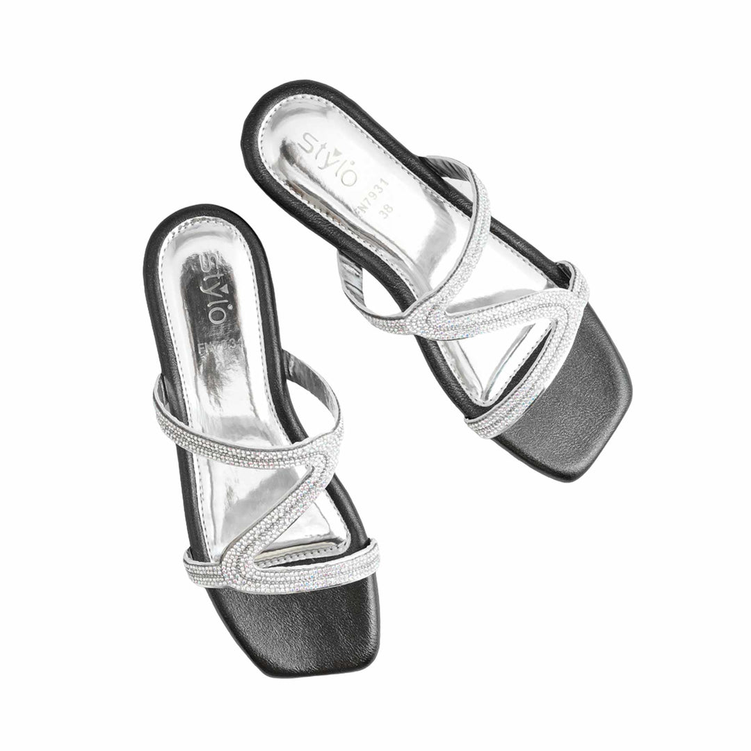 Black Fancy Slipper FN7931