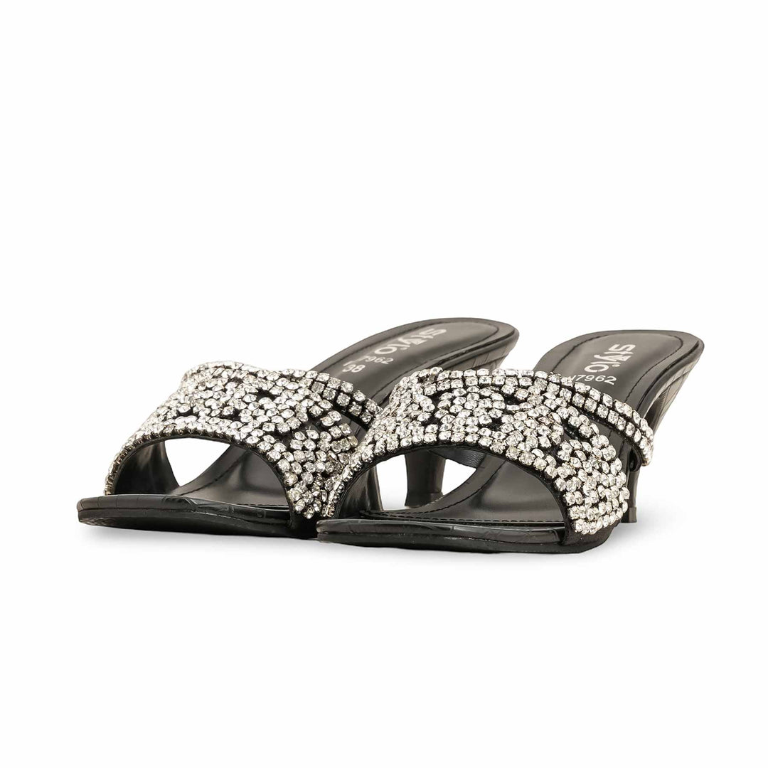 Black Fancy Slipper FN7962