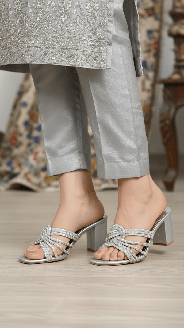 Silver Fancy Slipper FN7992