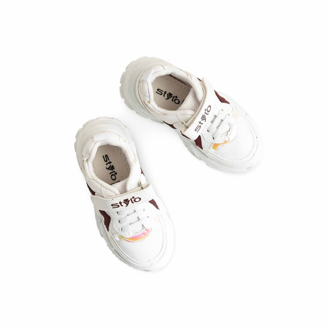 Girls White Casual Jogger KD1909