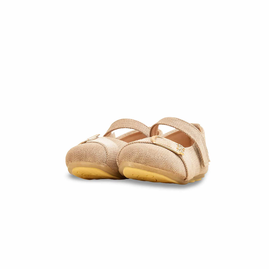 Girls Golden Formal Pumps KD2529