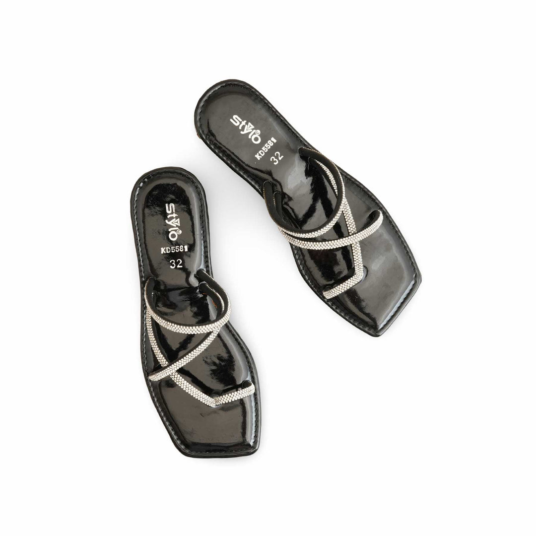 Girls Black Fancy Slipper KD5581
