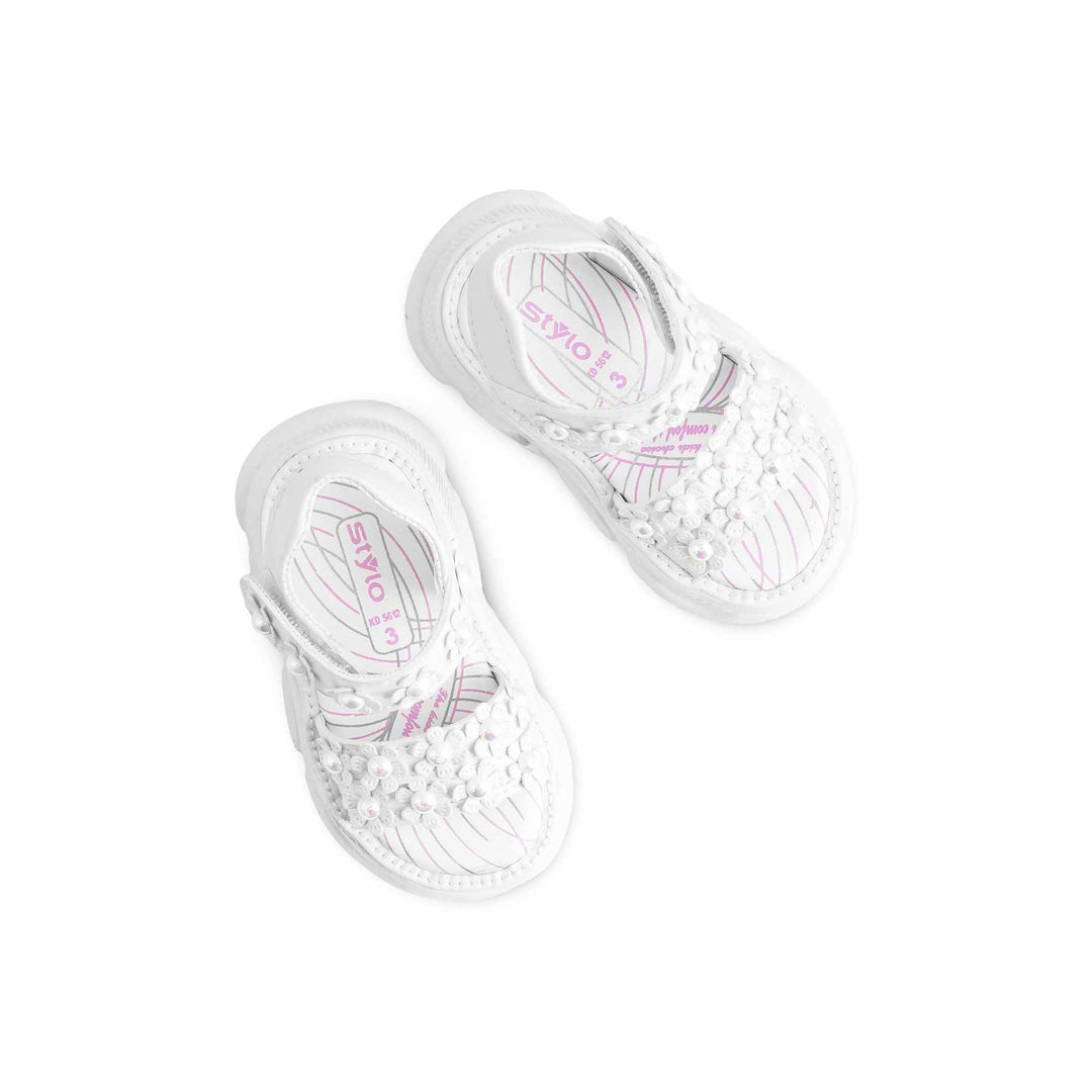 Girls White Casual Sandal KD5612