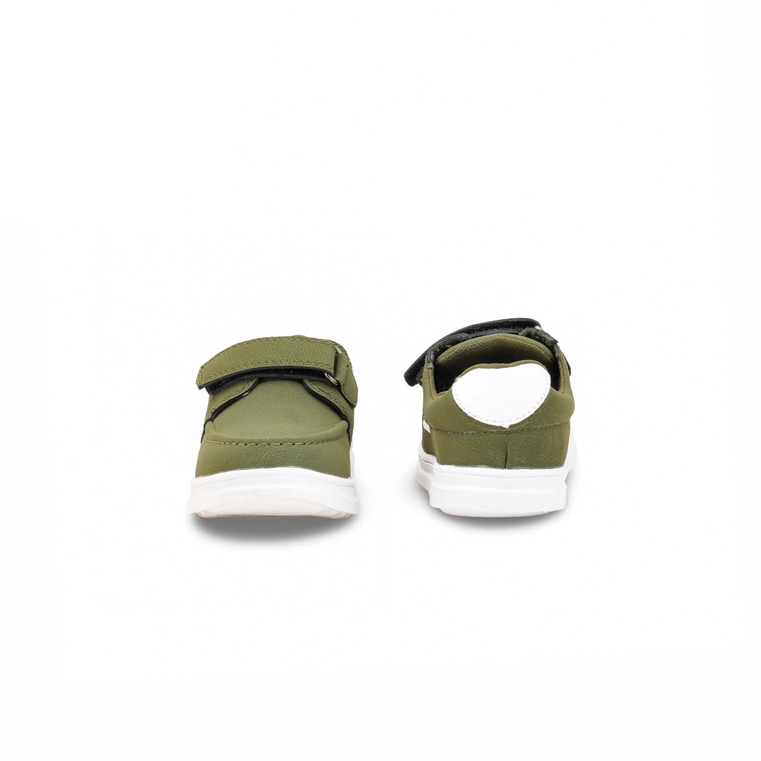 Boys Green Casual Jogger KD8151