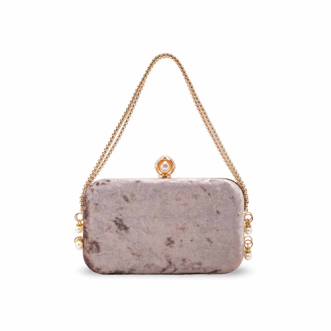 Golden Formal Clutch For Ladies P15703