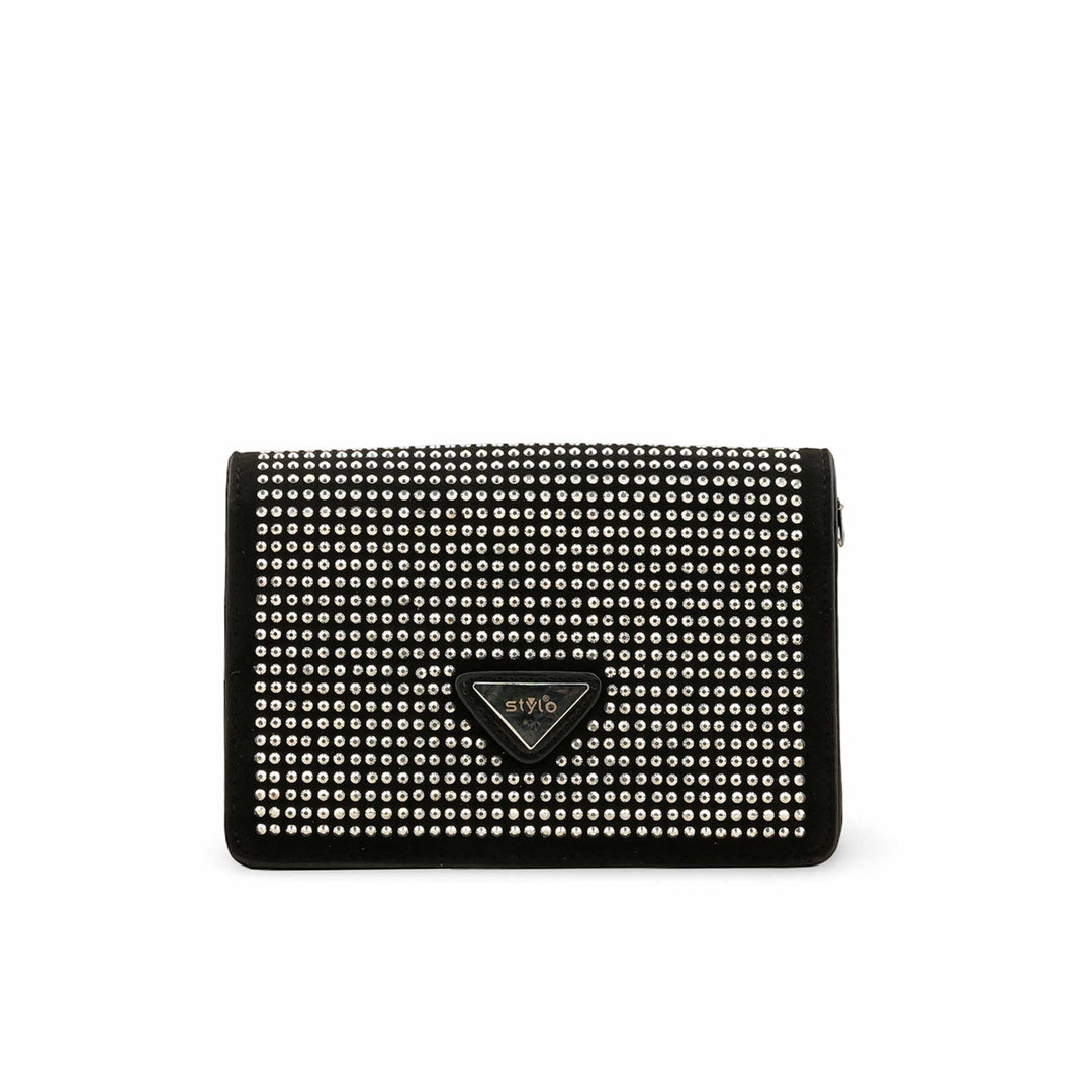 White Fancy Clutch P36325