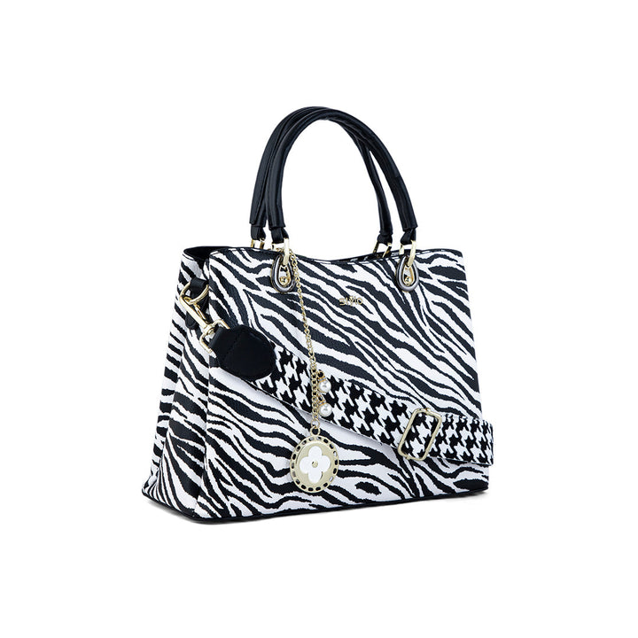 Blkwht Hand Bag P36385