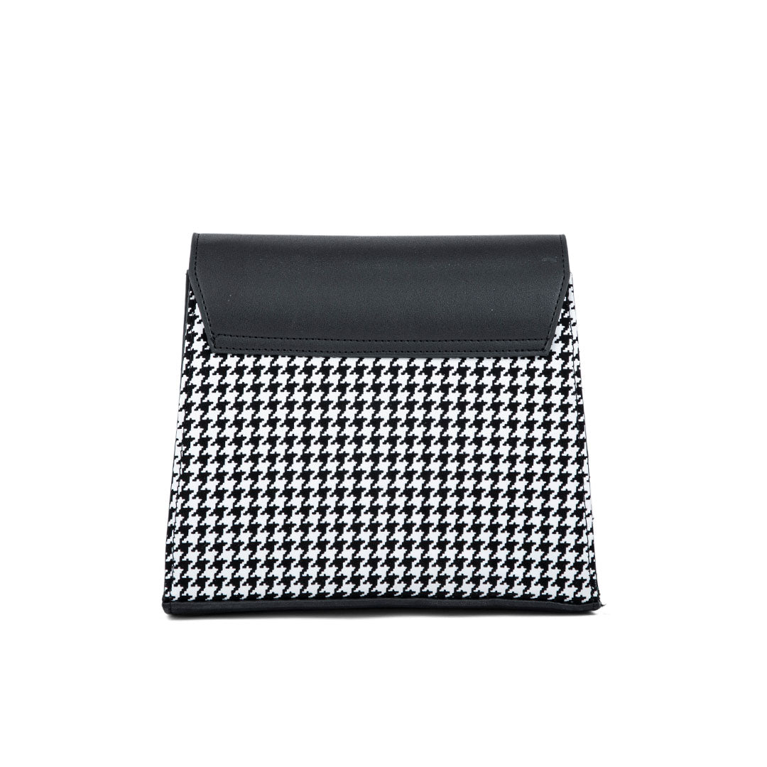 Black Formal Shoulder Bag P55648