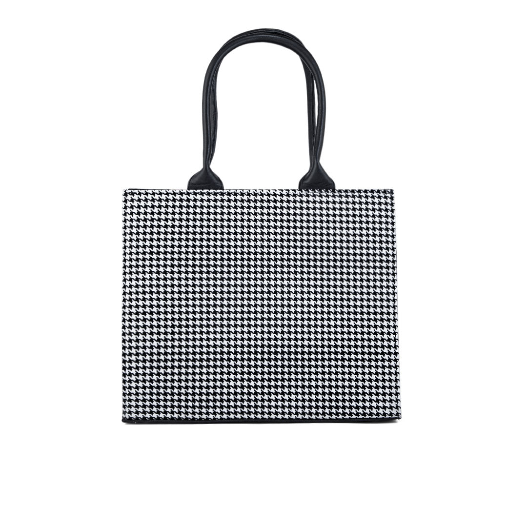 Black Formal Hand Bag P55652