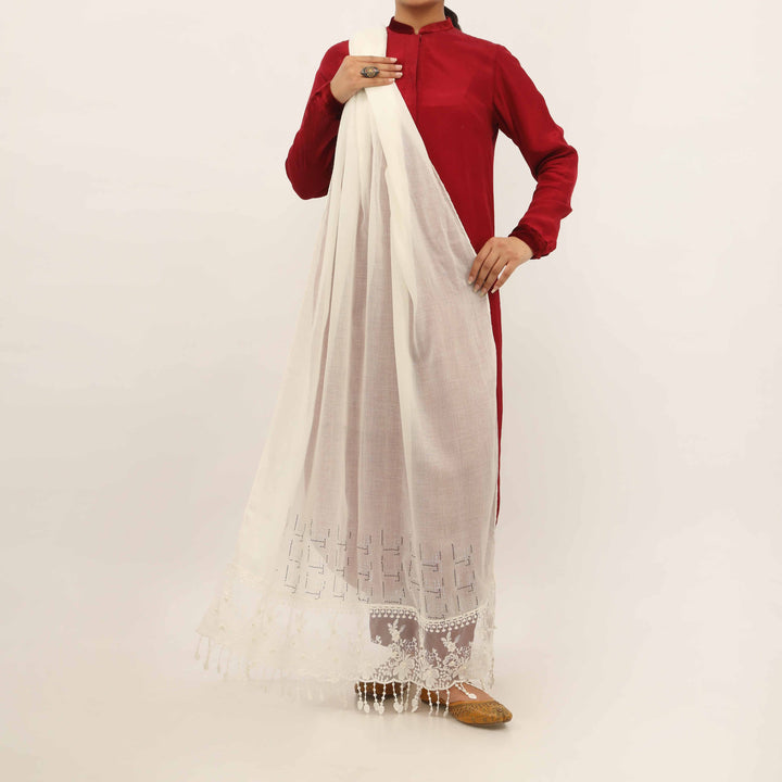 Cream Embroidered Stole PD5249