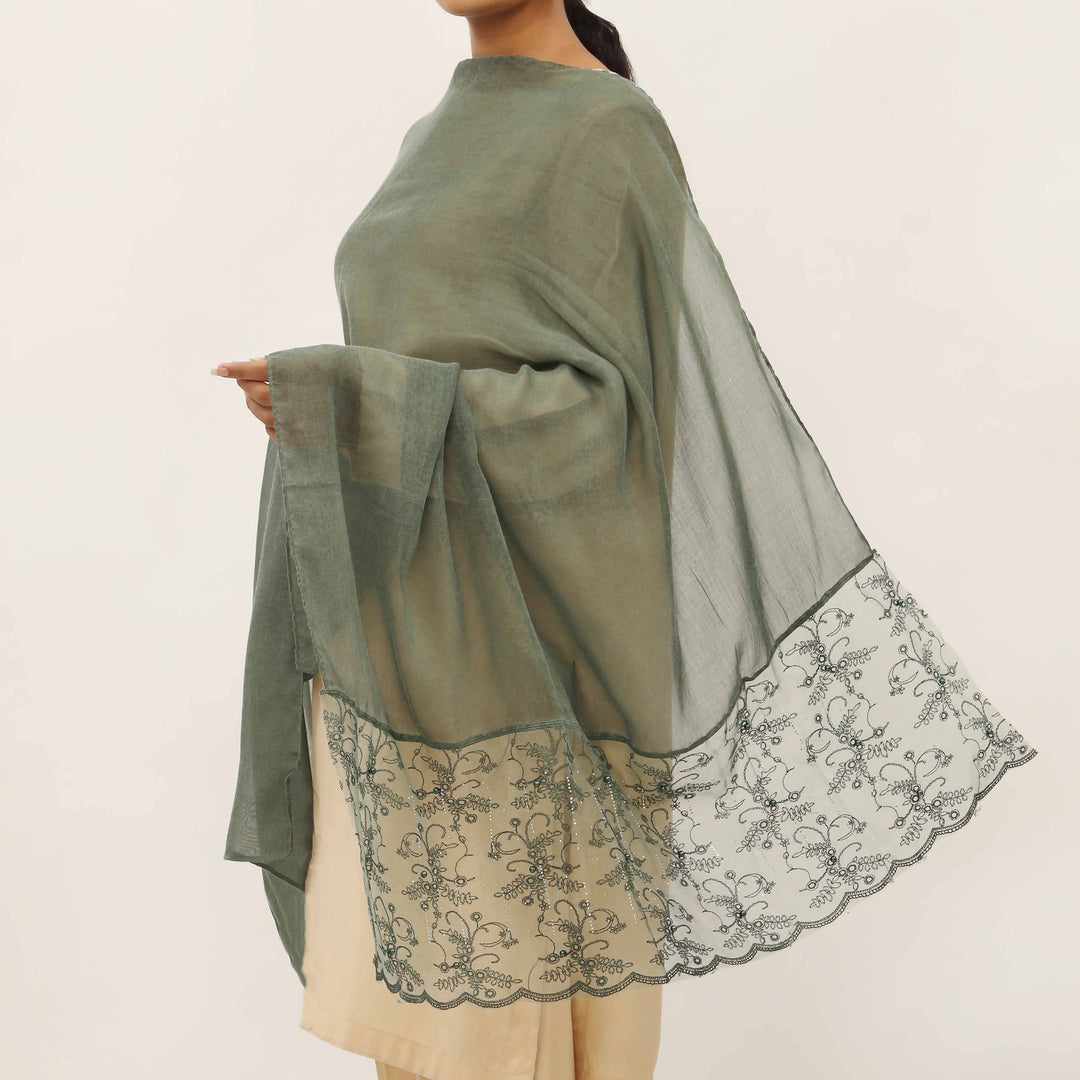 Green Embroidered Stole PD5263
