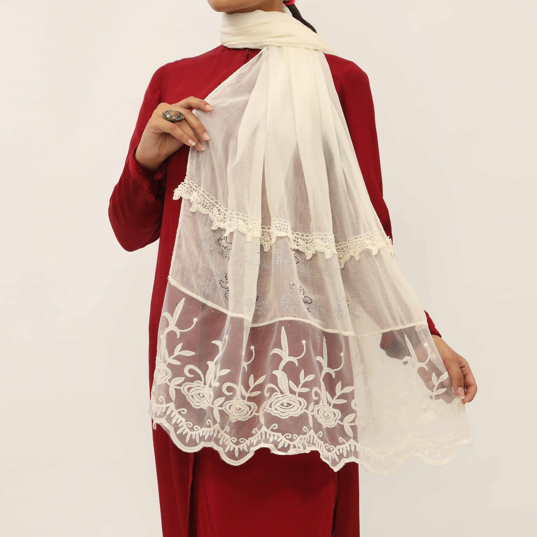 Cream Embroidered Stole PD5291