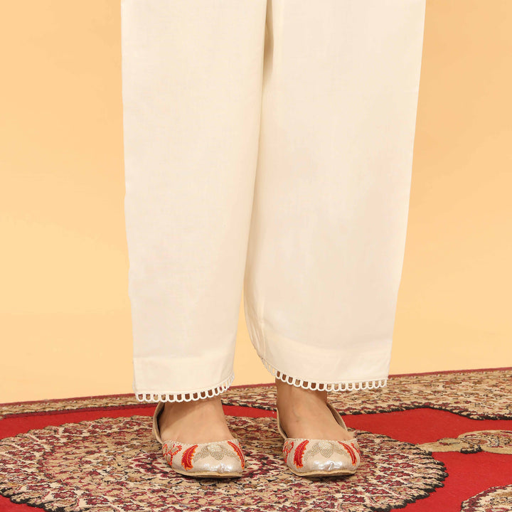 Cream Straight Fit Embellished Trouser PL5055