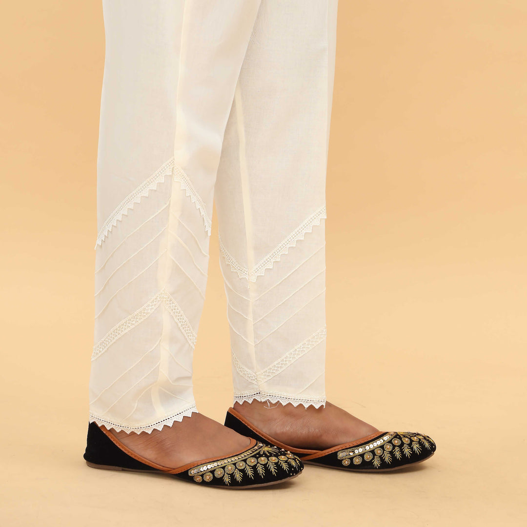 Cream Slim Fit Embellished Trouser PS4578