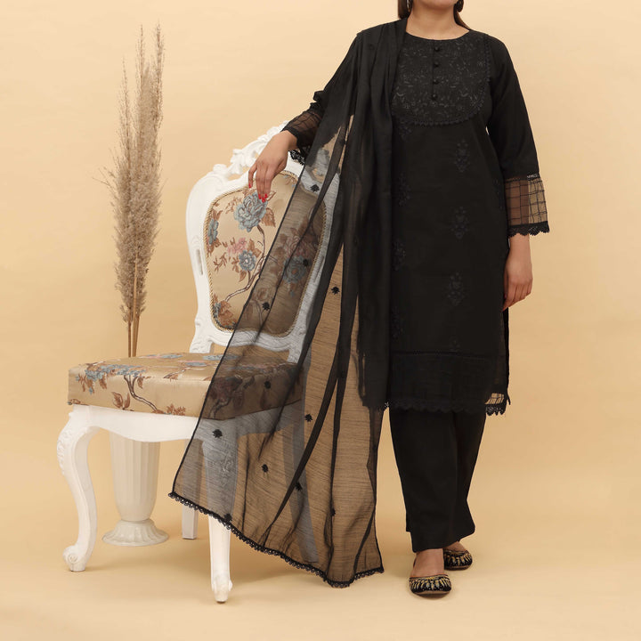 3PC- Embroidered Cotton Cambric Suit PS5143