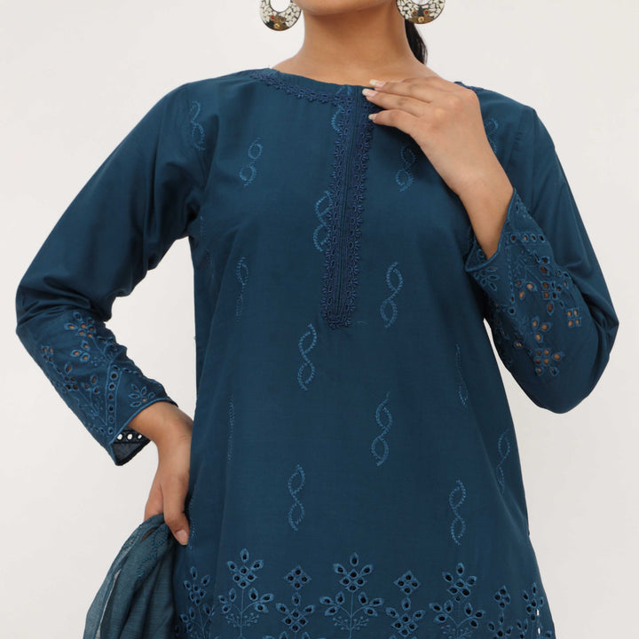 3PC- Embroidered Cambric Suit PS5205