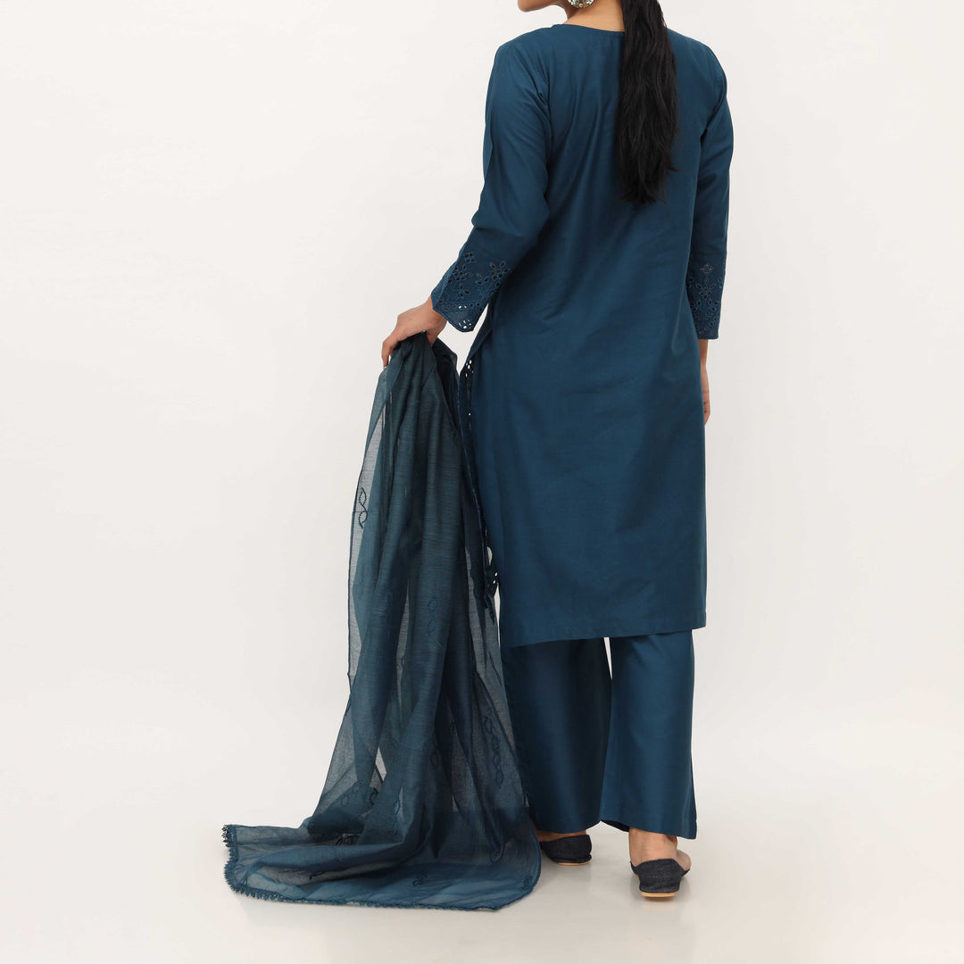 3PC- Embroidered Cambric Suit PS5205